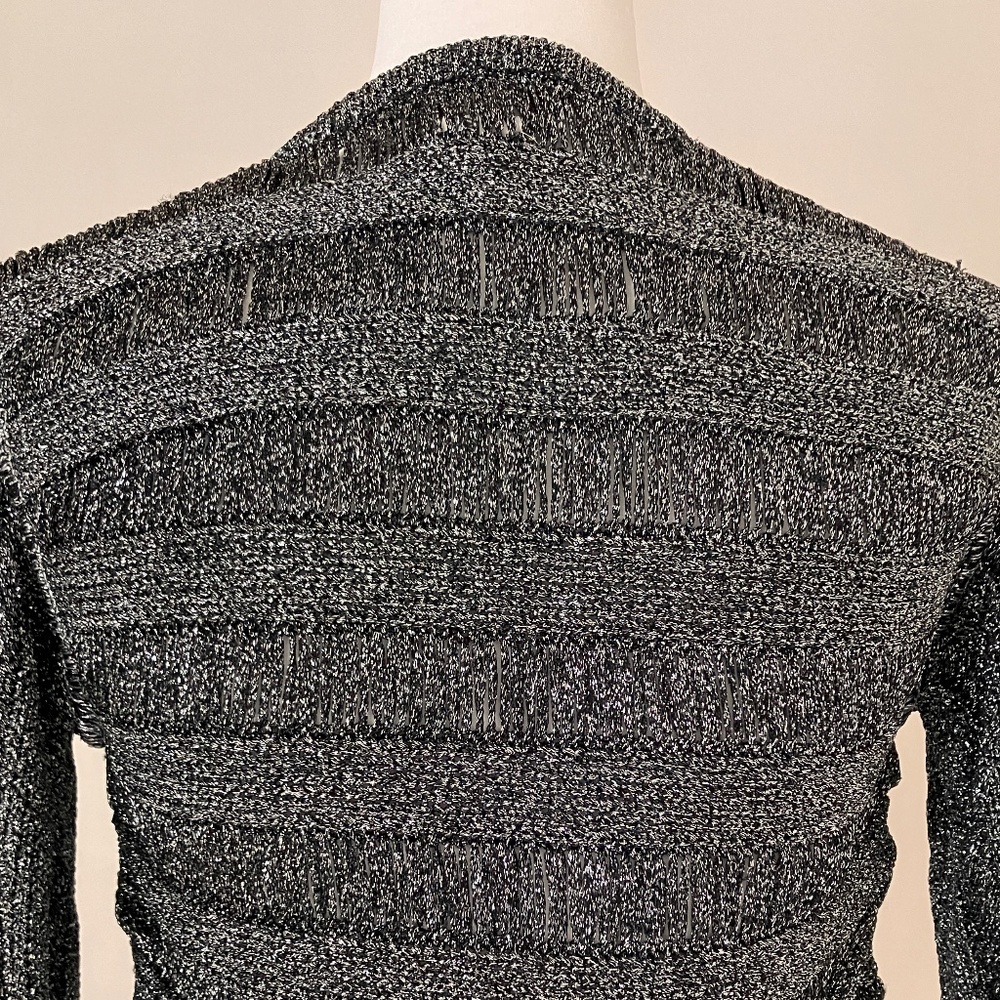 MISSONI SILVER & BLACK KNIT SWEATER - Picture 9 of 13